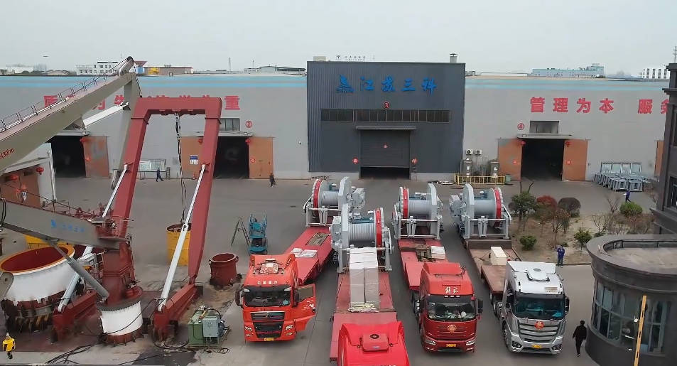 100噸電動變頻移船定位絞車發(fā)貨